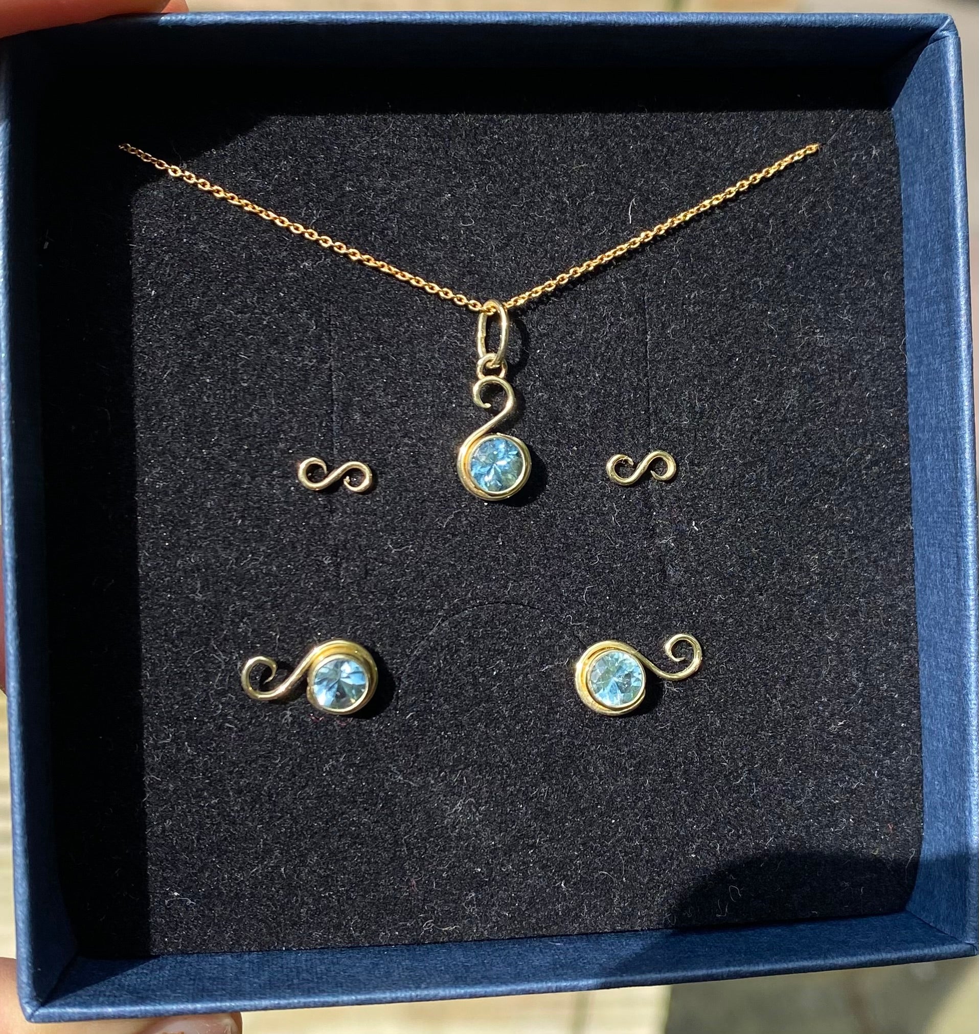 Flow - Necklace